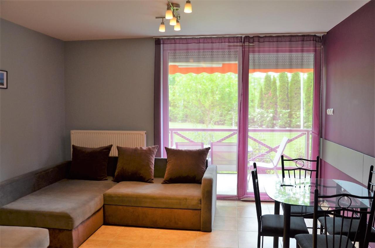 Vadszilva Apartman Balatonoszod Ngoại thất bức ảnh