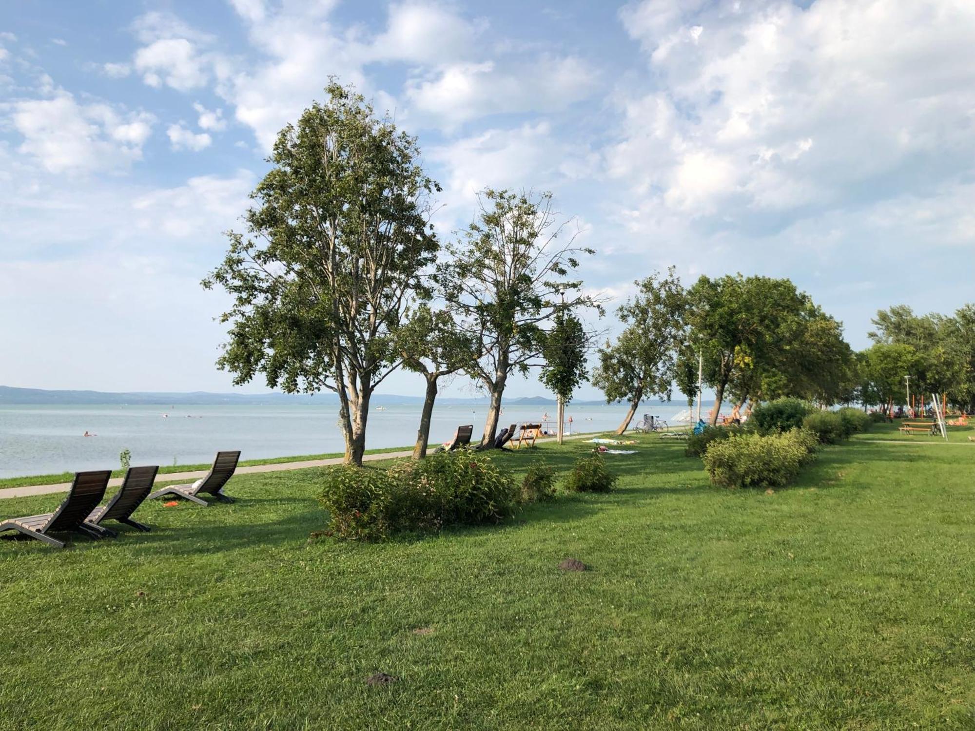 Vadszilva Apartman Balatonoszod Ngoại thất bức ảnh