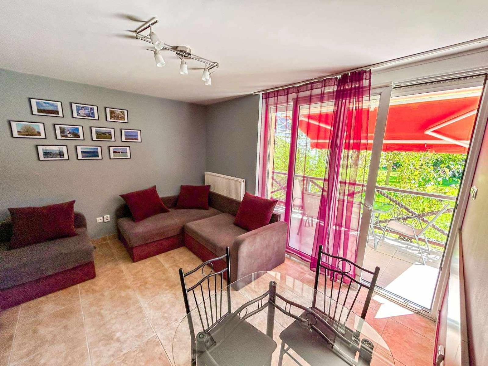 Vadszilva Apartman Balatonoszod Ngoại thất bức ảnh